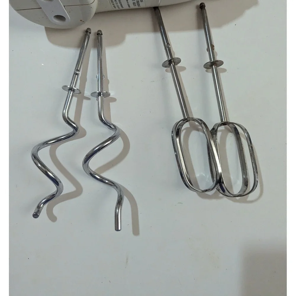 Sunbeam Oster‎ Hand Mixer Beaters and Dough Hooks Model 2372 Replacement Parts